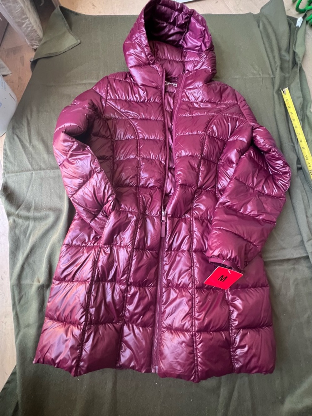 Aventure Women's Long Quilted Puffer Coat - Burgundy brand New size M
